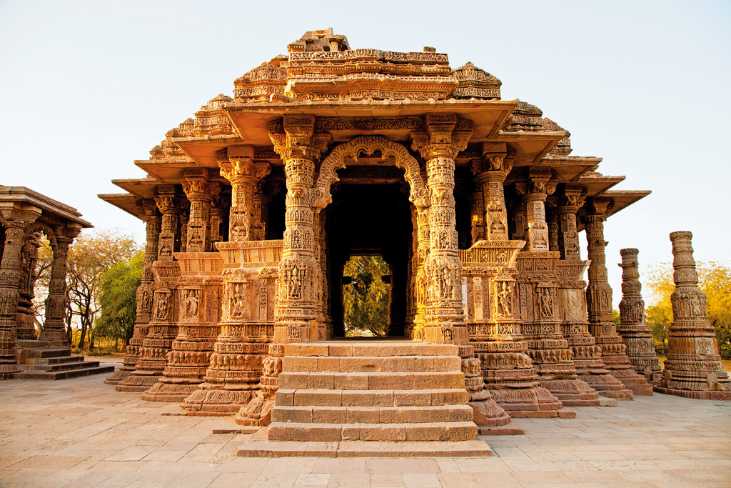 Top 10 Tourist Places To Visit In Gujarat (2019) Ionwebs