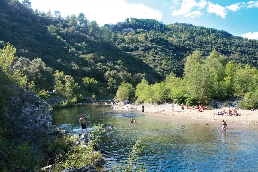 Camping Les Chataigniers Ribes, Camping AuvergneRhôneAlpes, Ardèche