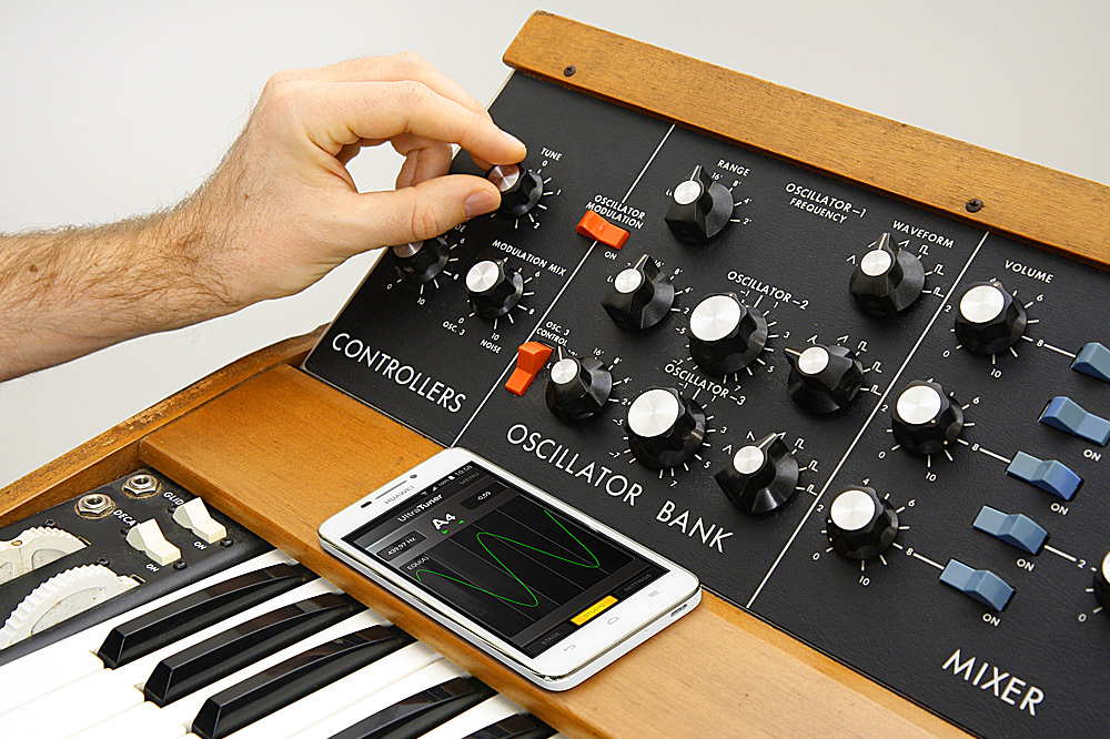 IK Multimedia releases UltraTuner for Android