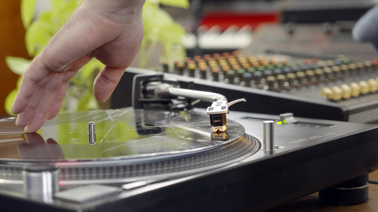 Vinyl Drum Machines From Mars by Samples From Mars Samples