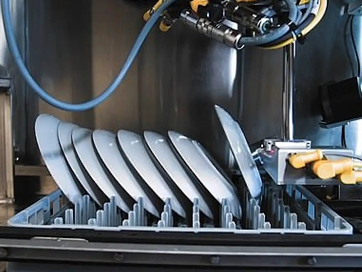 robotic dishwasher Dishcraft made a robotic dishwasher capable of