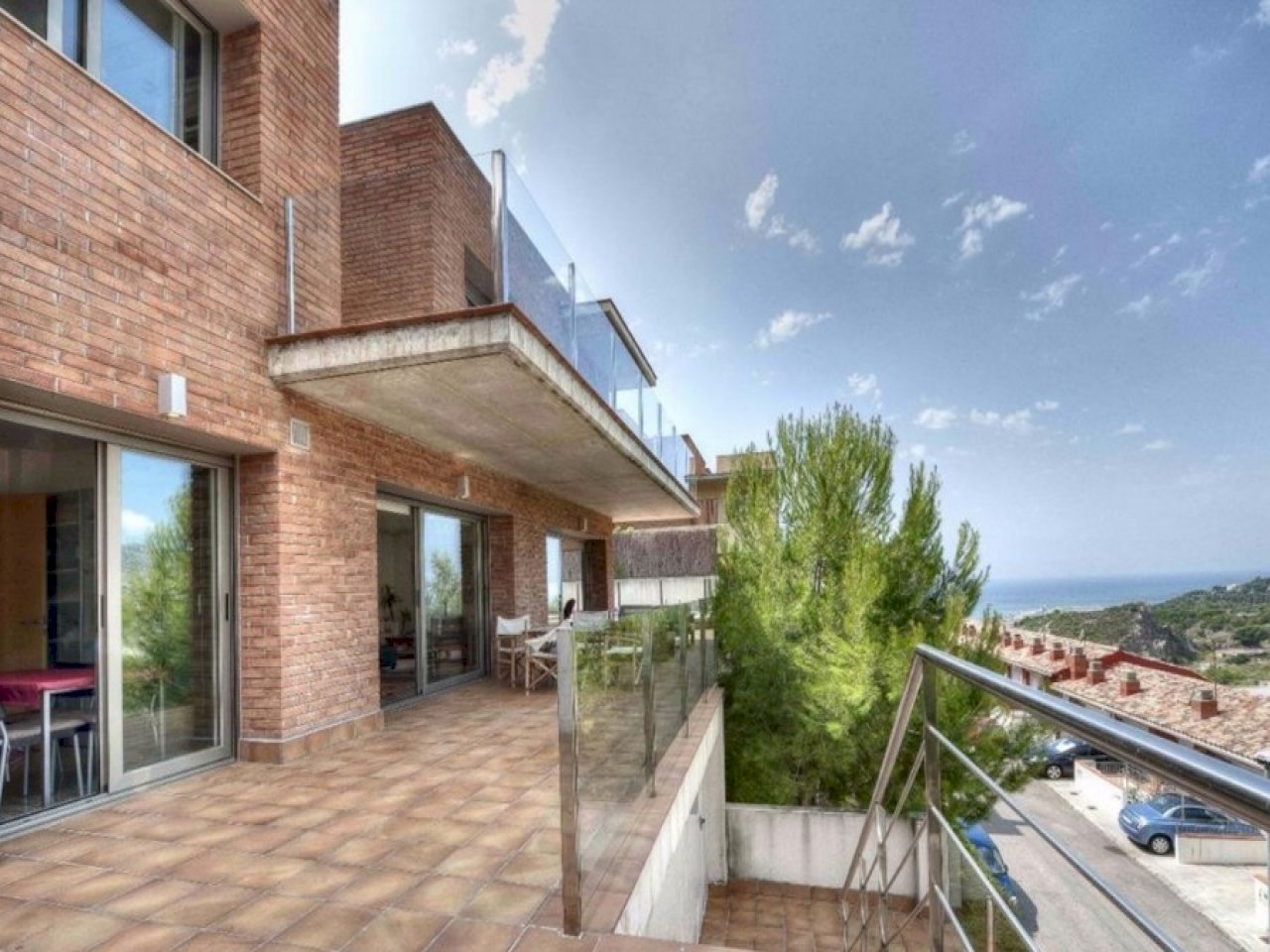 Wonderful house with panoramic views in the upper part of Castelldefels