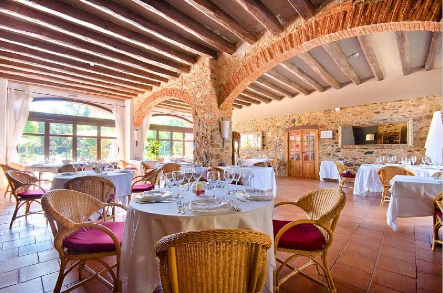 4-Star Hotel With 2 Ha Of Land 960_x_1453_jpg