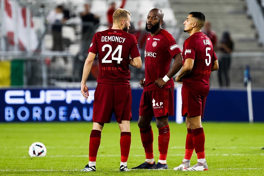 Ligue 2 Les Tops/Flops du multiplex de la 21e journée MaLigue2