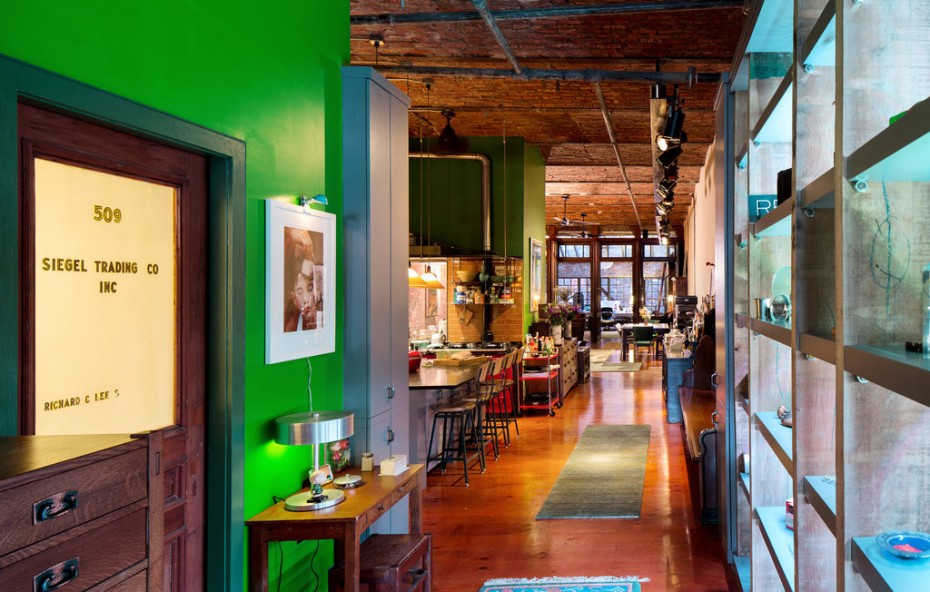 5 Vintage Design Ideas to Steal from this Nostalgic NYC Dream Loft