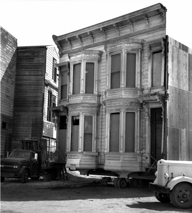The Moving Houses of San Francisco