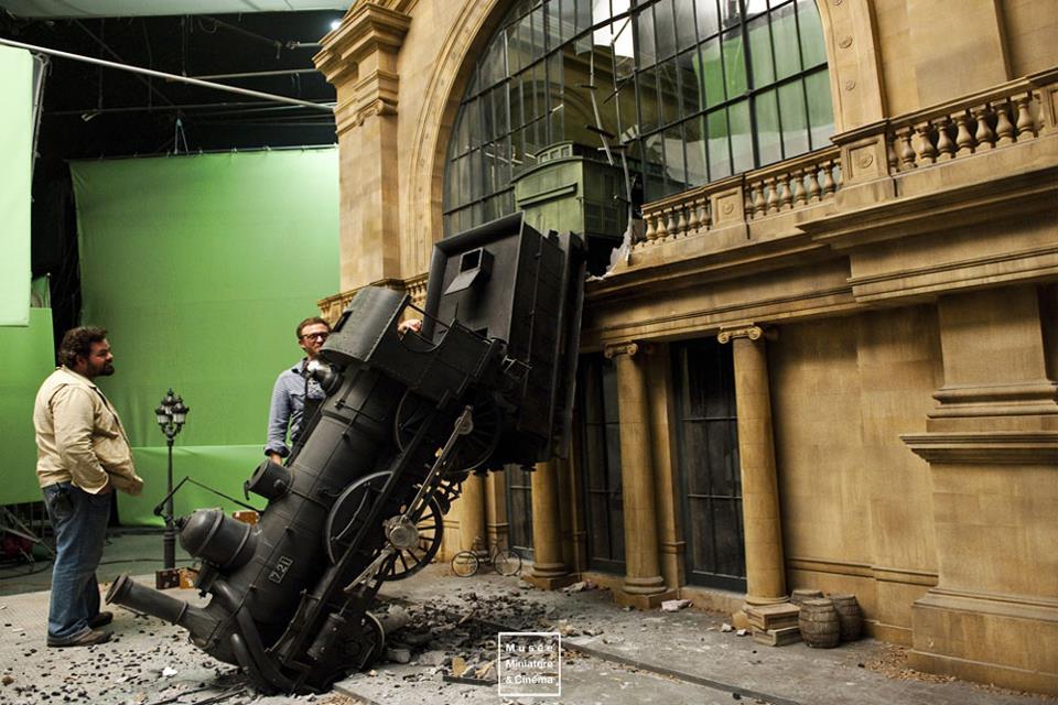 Take a Peek Inside this Fantastic French Miniature Museum