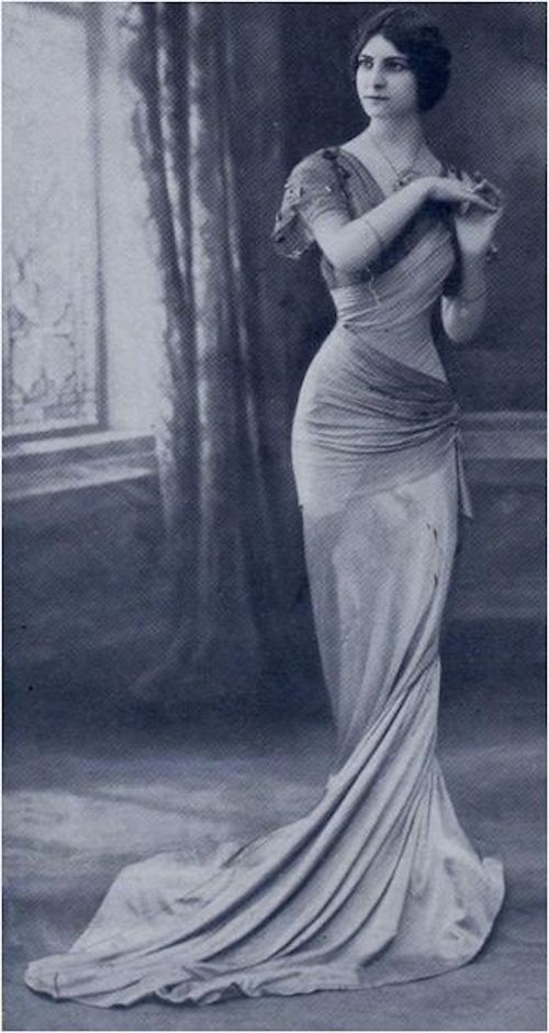 The Belle Epoque Bodycon Dress That Was Too Sexy for Paris