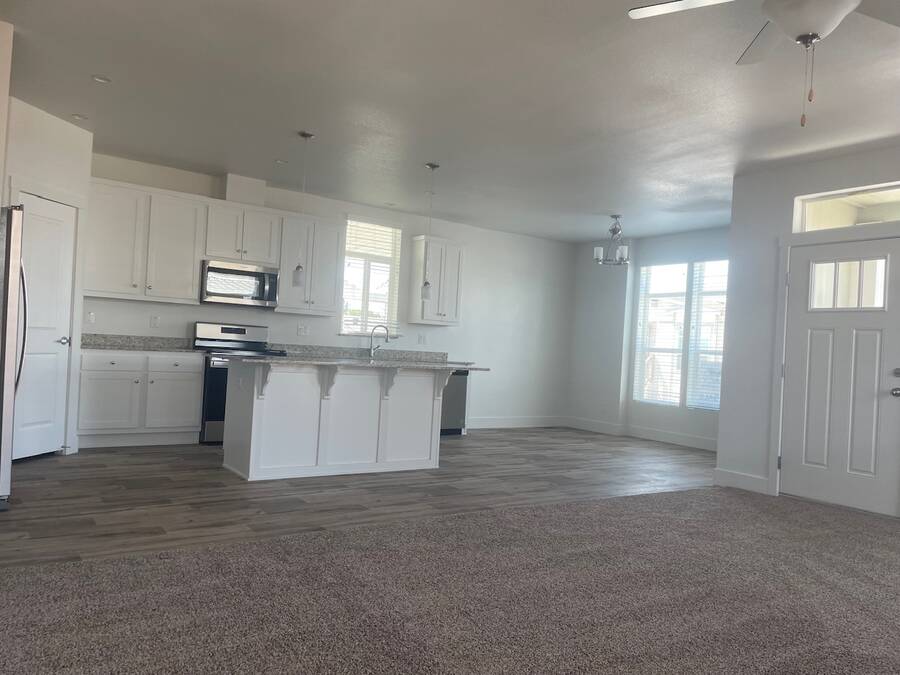 For Sale 100 S Westwood Street, Porterville, CA 93257 Double Wide