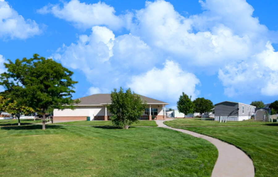 Cloverleaf Mobile Community 4412 East Mulberry Street, Lot 118, Fort