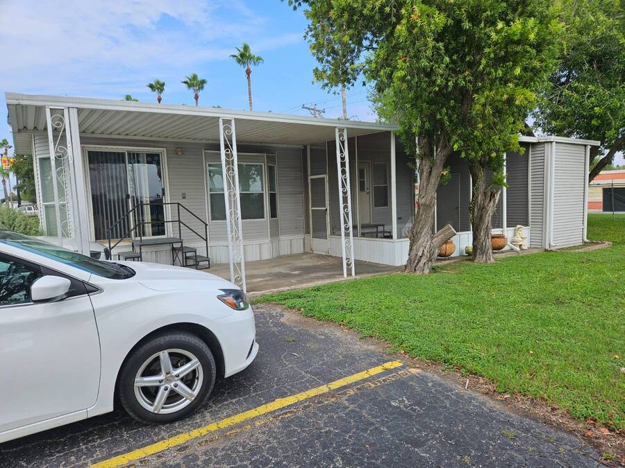 For Sale 300 E Expressway 83, Lot A14, La Feria, TX 78559 Single