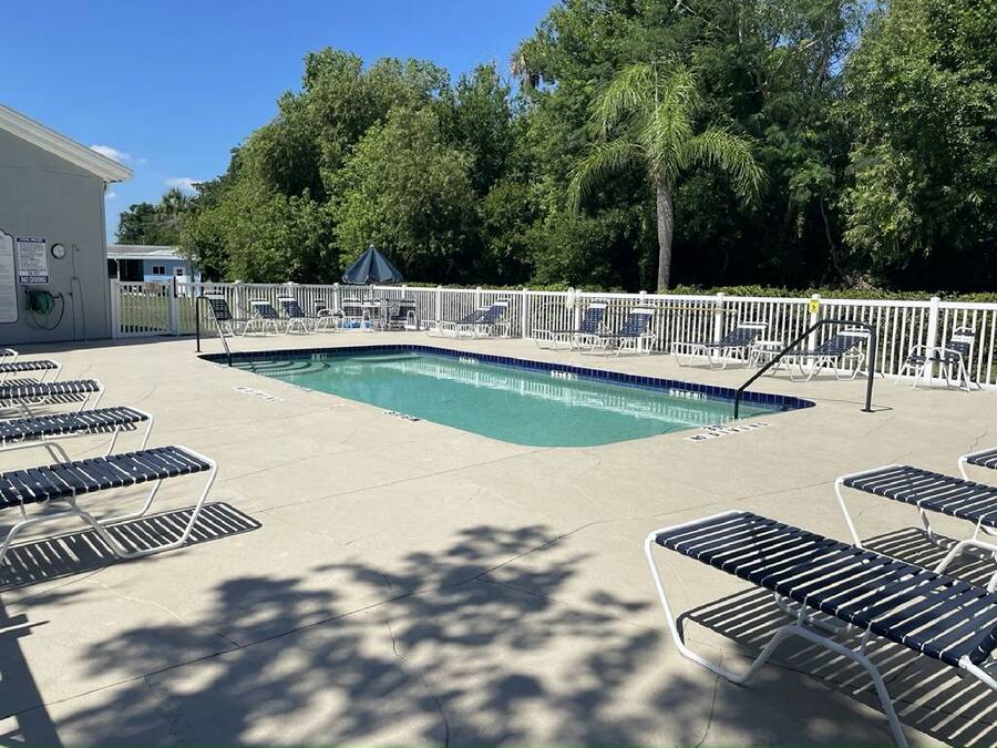 For Sale 6852 Coconut Grove Circle, Ellenton, FL 34222 Single Wide