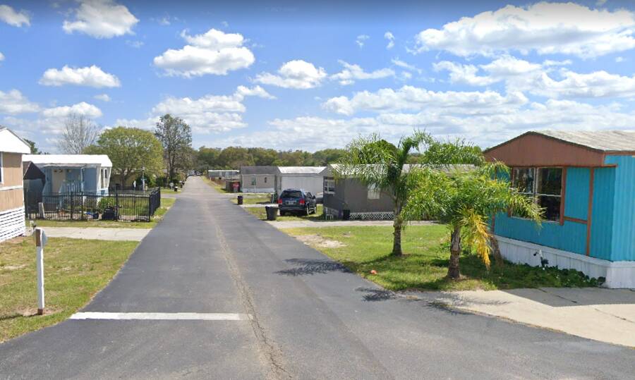 Brightwood Manor Mobile Home Park Phase I 838 West Kelly Road, Apopka, FL 32712