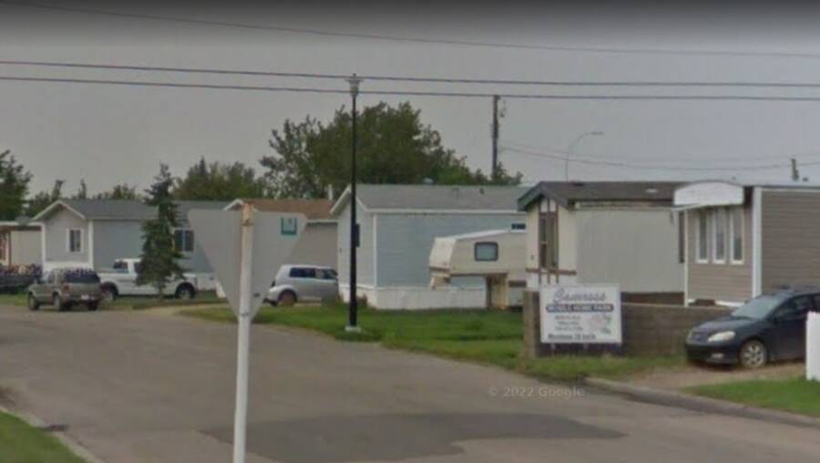 Camrose Mobile Home Park 4802 54 Ave, Camrose, AB T4V 3A5