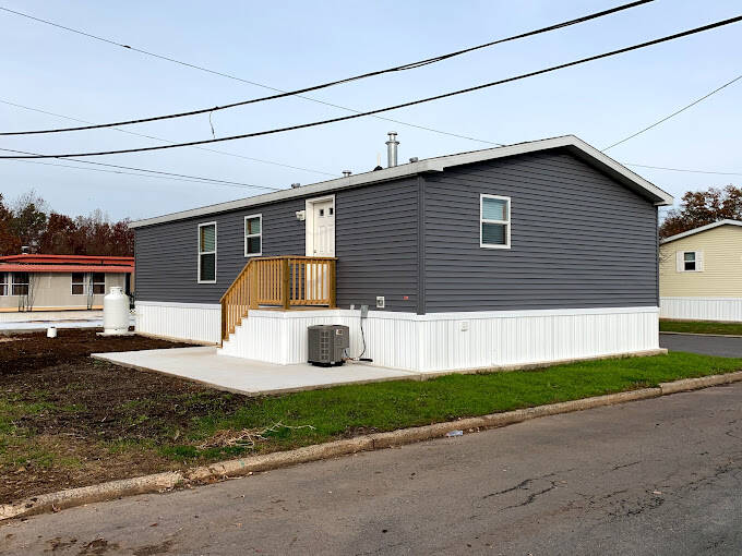 Tower Trailer Park 26 Dalbert St, Carteret, NJ 07008