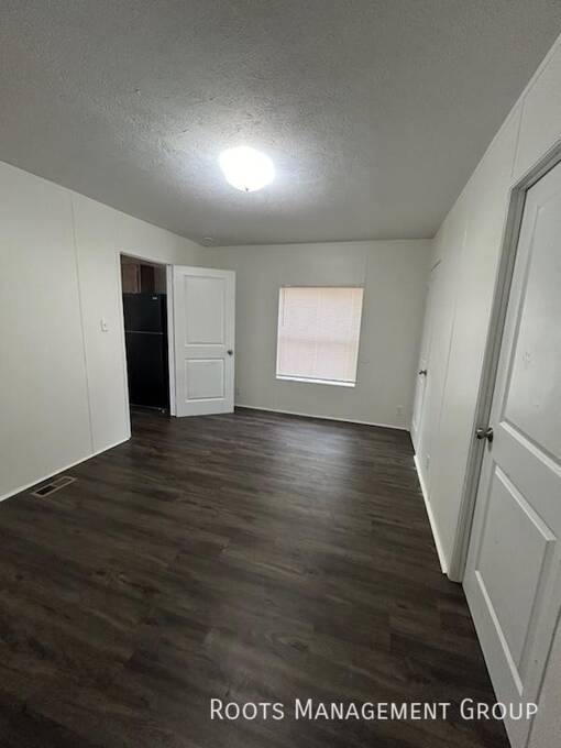 For Rent 7735 Tara Blvd, Jonesboro, GA 30236 (Unspecified)