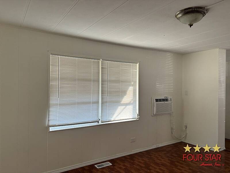 For Sale 1800 E Graves Ave, Lot 87, Orange City, FL 32763 Single