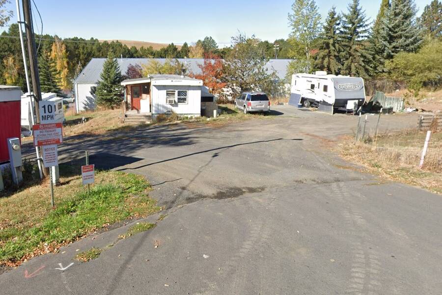 Bluebird Mobile Home Park 713 Brent Dr., Moscow, ID 83843