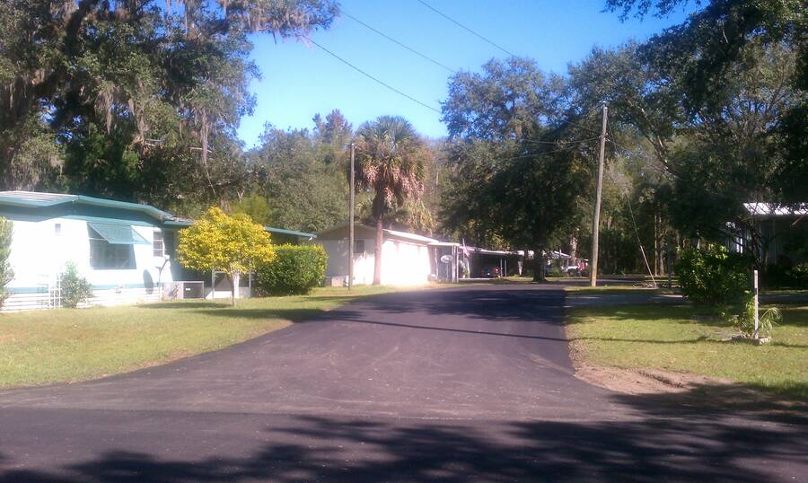 Sharpes Ferry Manufactured Home Community 1 Homes Available 9901 Se Hwy 314, Silver Springs