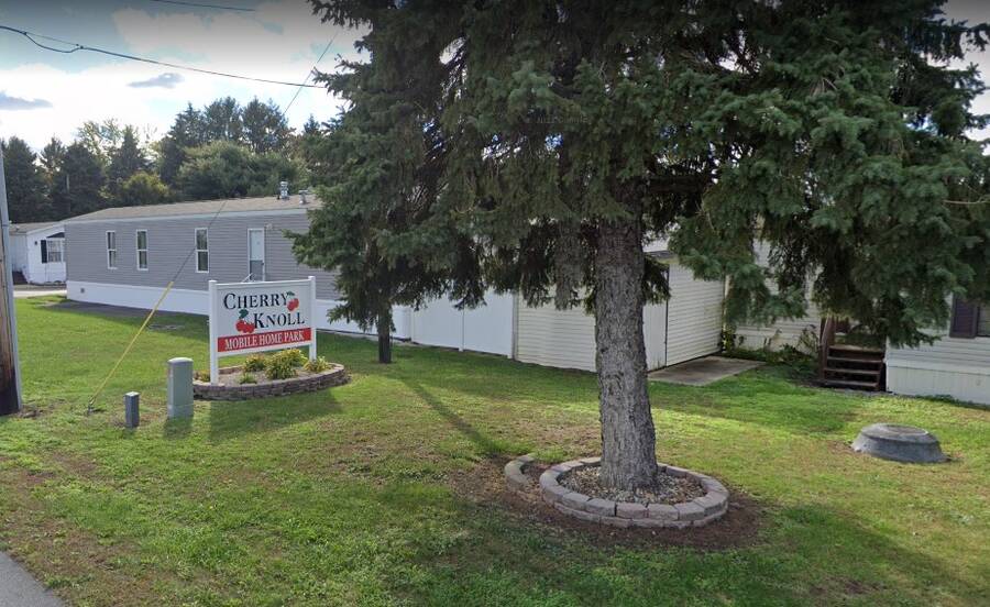 Cherry Knoll Mobile Park 1250 Burkholder Rd, Clyde, OH 43410