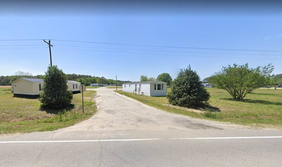 Highland Village Mobile Homes Parks 16960 Brandon Rd, Laurinburg, NC