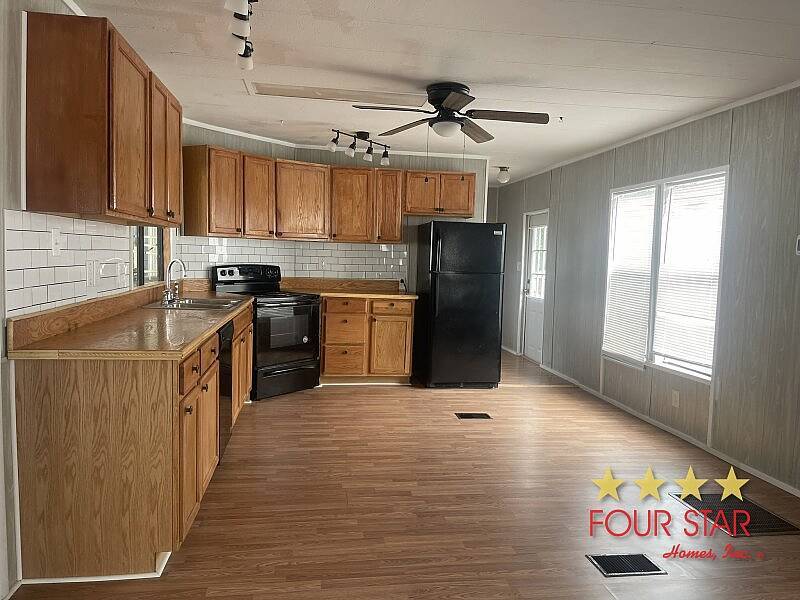 For Sale 597 Drage Dr, Apopka, FL 32703 Double Wide, 2 Bed, 2 Bath