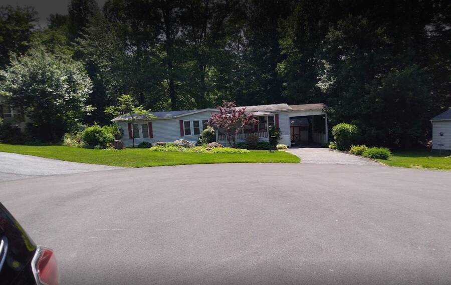 Gretna Springs 5 Maple Ave, Manheim, PA 17545