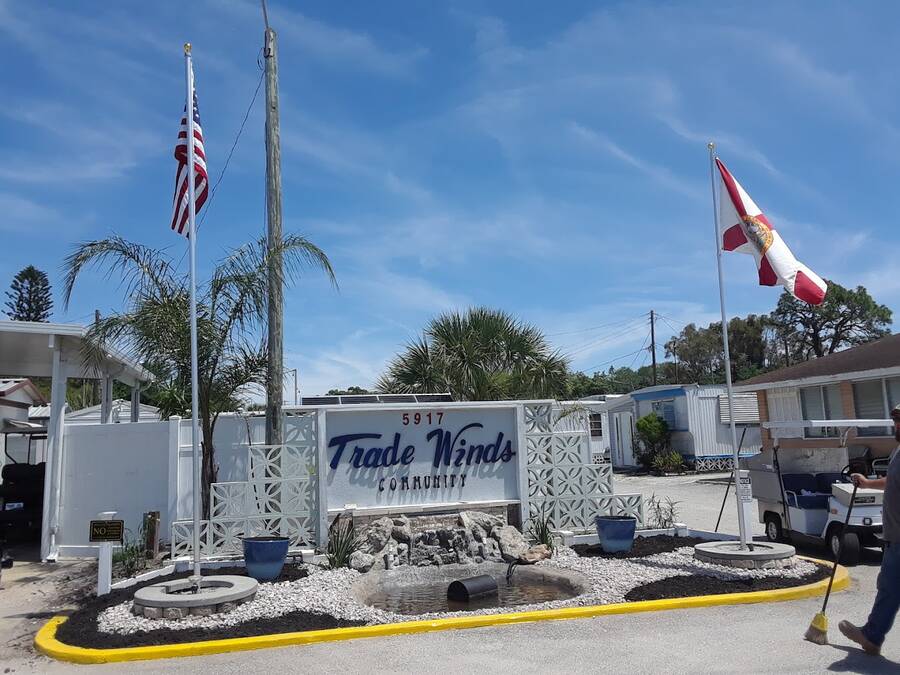 Trade Winds Mobile Home 5917 14th Street West, Bradenton, FL 34207