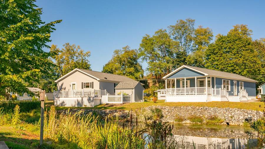 Lakeview (CT) 1 Homes Available 6 Greenlawn Dr., Danbury, CT 06810