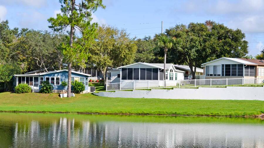King's Lake 13 Homes Available 369 Kingslake Drive, DeBary, FL 32713
