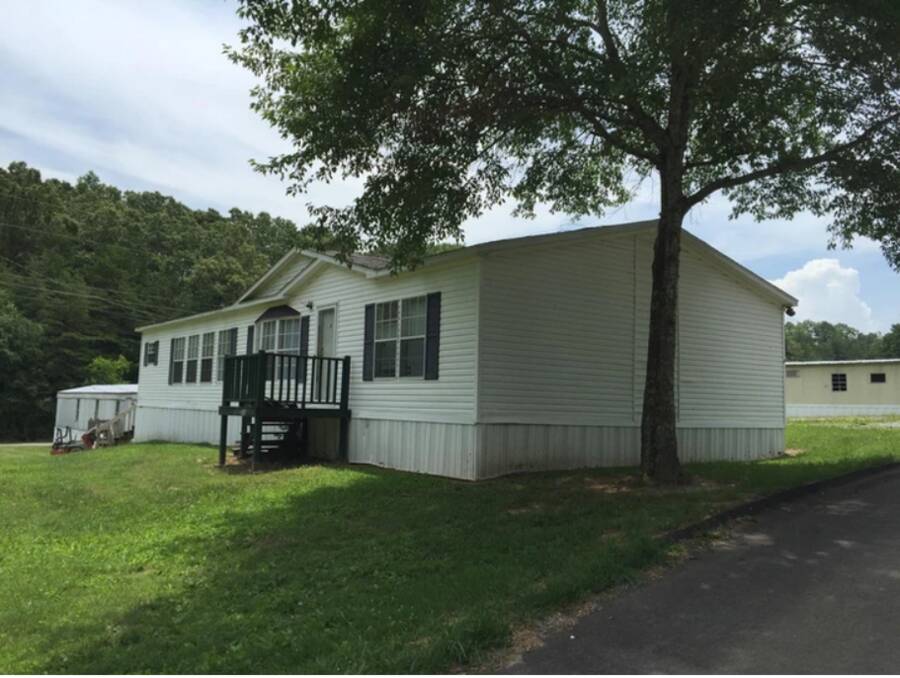 Soddy Daisy Mobile Home Park 11229 Hixson Pike, Soddy Daisy, TN 37379
