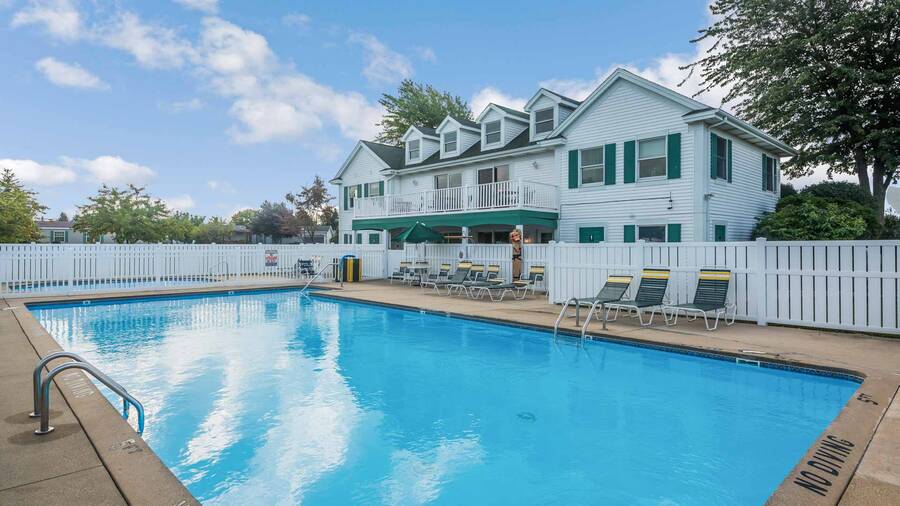 Waverly Shores Village 11777 Riley Street, Holland, MI 49424