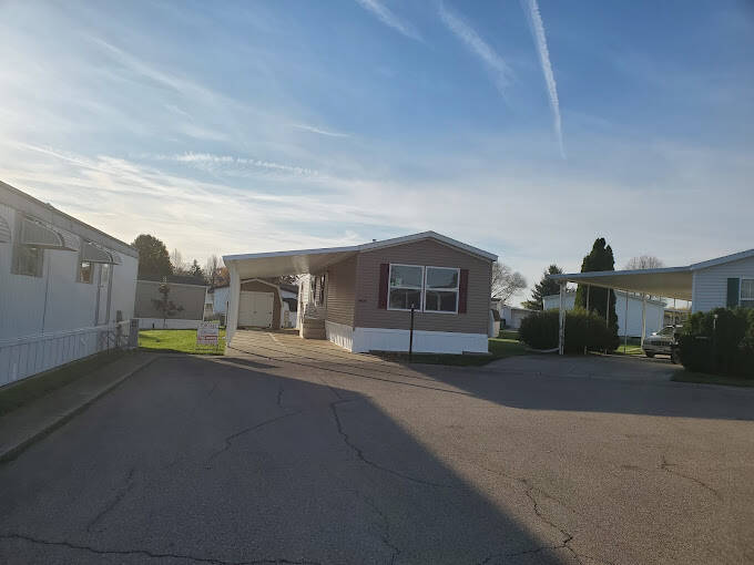 Red Oak Mobile Home Park 301 Red Oak Dr, Fairborn, OH 45324