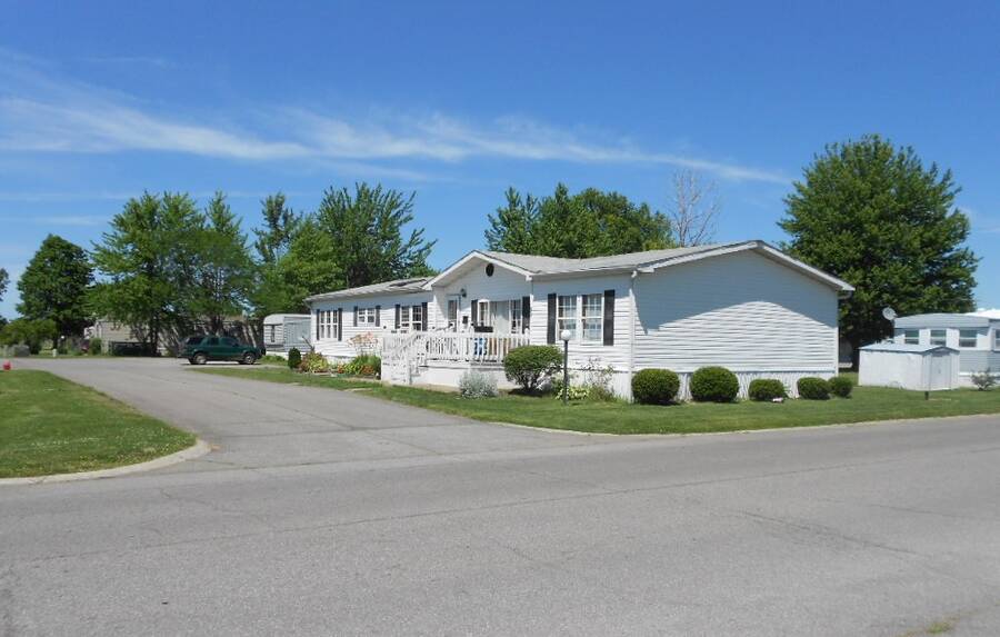 West Ridge Green 9235 West Ridge Road, Elyria, OH 44035