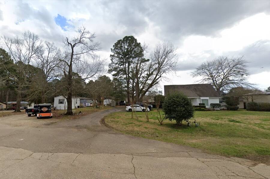 Greenleaf Mobile Home Park 4587 East Highway 80, Ruston, LA 71270