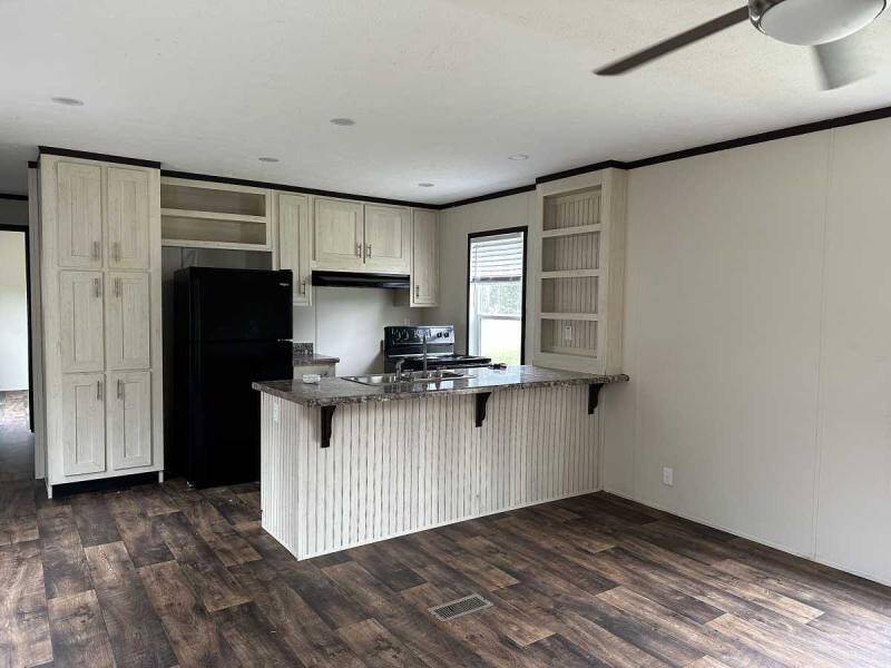 For Sale 3808 Napier Road, E516, Dothan, AL 36303 Single Wide