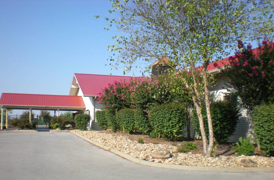 The Stables MHC 2606 Seattle Slew Way, Sevierville, TN 37876