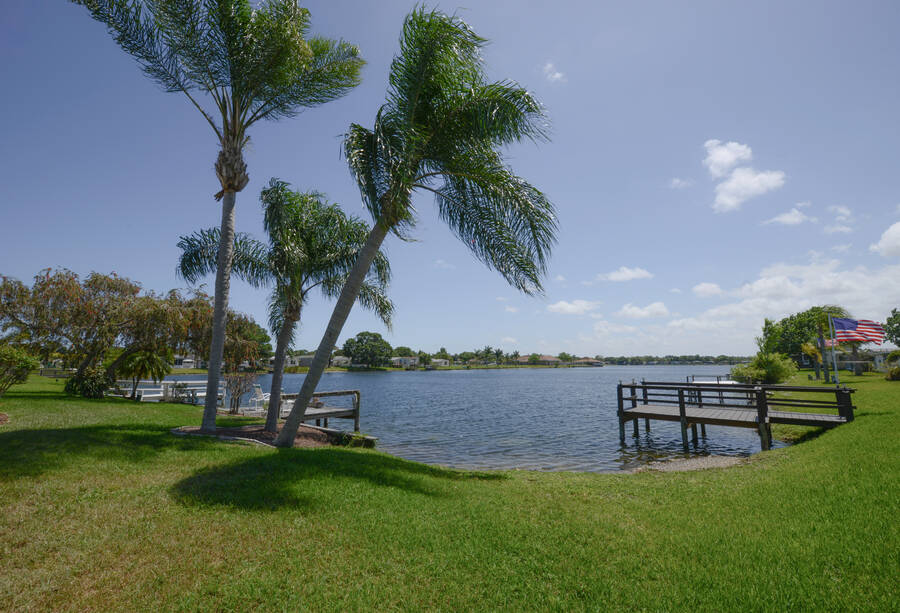 Lamplighter Village 500 Lantern Blvd, Melbourne, FL 32934