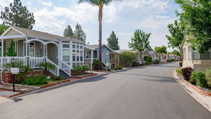 Friendly Village of Simi 1 Homes Available 195 Tierra Rejada Road