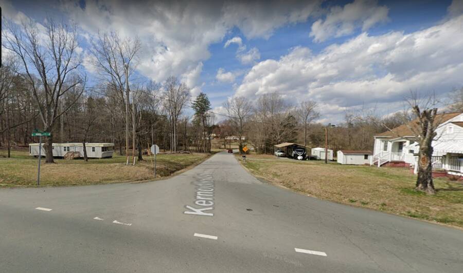 Rocky Top Mobile Home Park 751 Kernodle, Graham, NC 27253