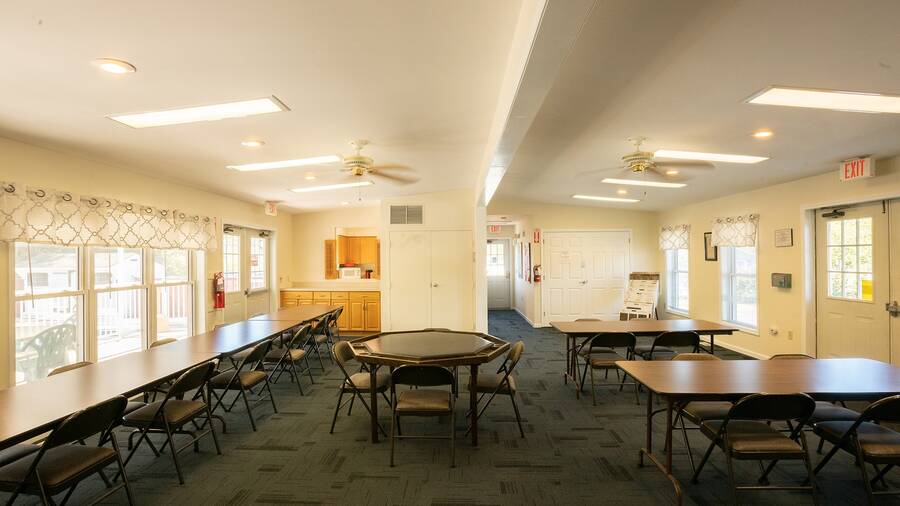 Lakeview (CT) 1 Homes Available 6 Greenlawn Dr., Danbury, CT 06810