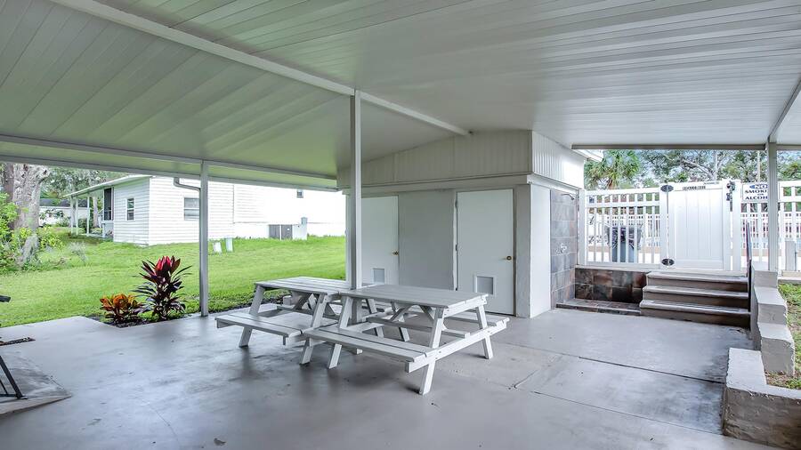 Country Squire Mobile Home Village 6 Country Squire Rd, Paisley, FL
