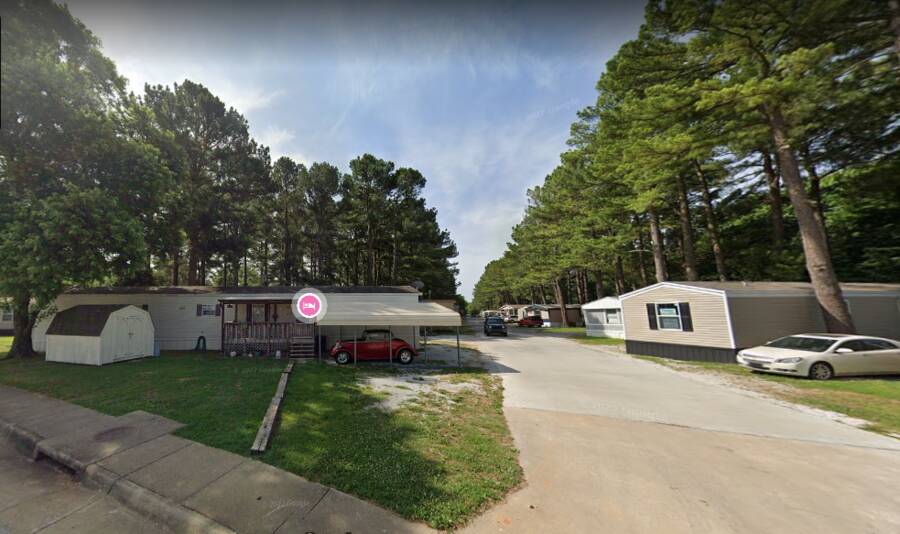 Country Lane Mobile Home Park 201 West Appleby Road, Fayetteville, AR