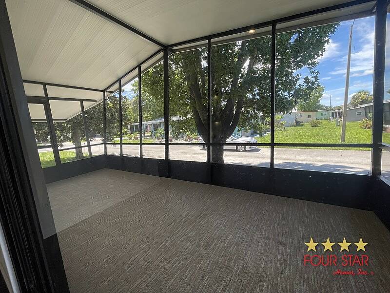 For Sale 8809 Megan Ln, Orlando, FL 32836 Double Wide, 2 Bed, 2 Bath