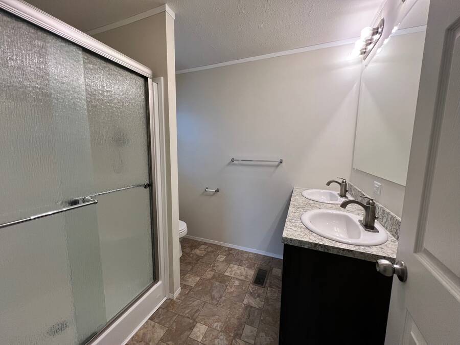 For Sale 4553 Tudor Ln., Lot 331, Jackson, MI 49201 Double Wide