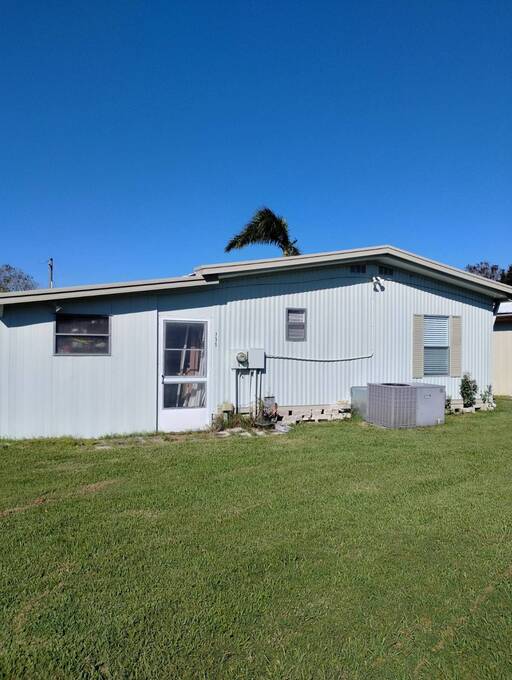 For Sale 12100 Seminole Blvd., Lot 339, Largo, FL 33778 Single Wide