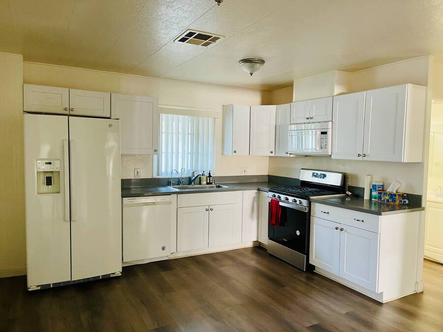 For Sale 15621 Beach Blvd, Lot 106, WESTMINSTER, CA 92683 Single