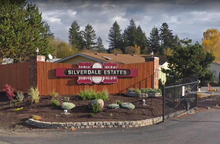 Silverdale Estates 160 Ne Saturn Ln, Bremerton, WA 98311