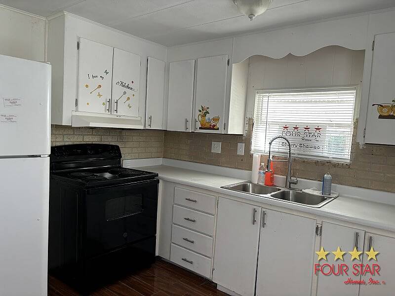 For Sale 1800 E Graves Ave, Lot 87, Orange City, FL 32763 Single