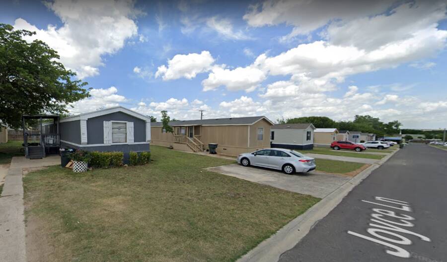 Stonegate Estates 101 E Elms Rd, Killeen, TX 76542